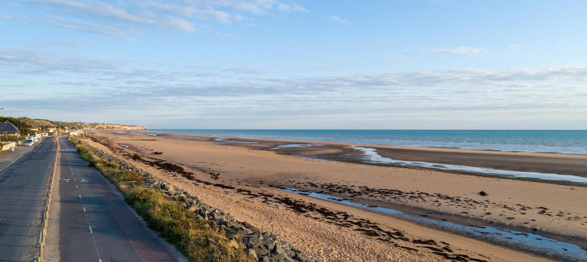 Les Pommiers Duplex Cosy Tout Confort Dans Maison Neuve Avec Terrasse Entree Independante 5 Mn De Bayeux Et 10 Mn Plage Du Debarquement Sommervieu Exteriér fotografie